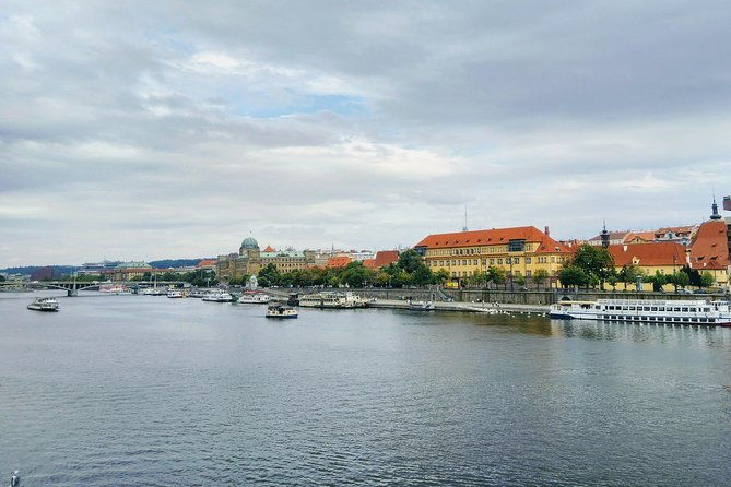 big-scooter-tour-of-prague-for-two-audio-guide