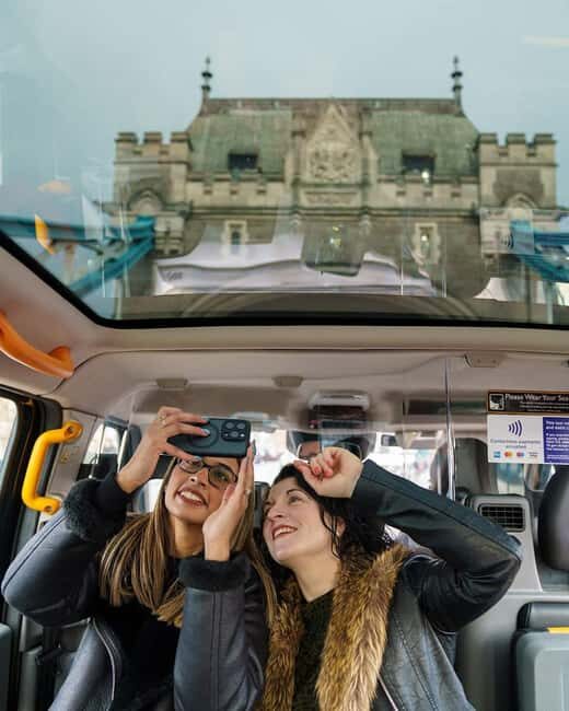 Big Sights Tour  Iconic London Taxi Tour - Exploring London in a Classic Black Cab: A Complete Review of the Big Sights Tour