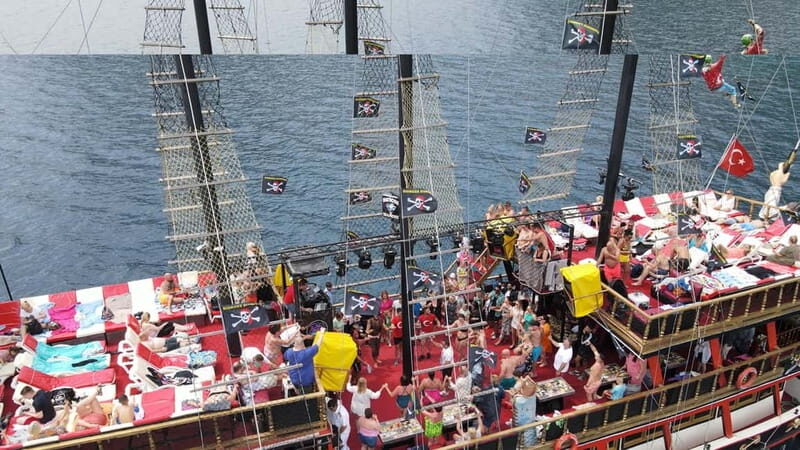 Bigboss Diamond Pirate Boat Trip - FAQs