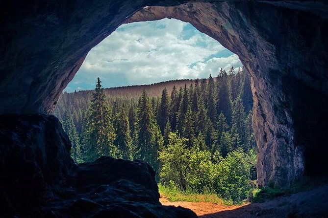 bijambare-cave-and-spring-of-river-bosna-tour
