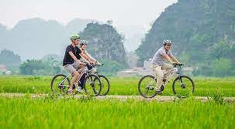 bike-adventure-haputale-to-wellawaya-via-beragala-diyaluma