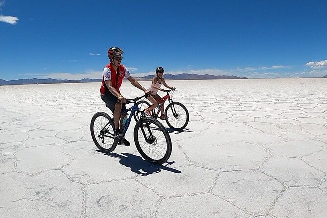 bike-adventure-in-salinas-grandes-with-picnic