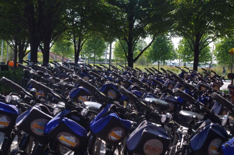 bike-and-roll-chicago-day-bike-rental
