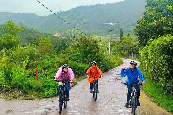bike-descent-of-the-andes-from-cuenca