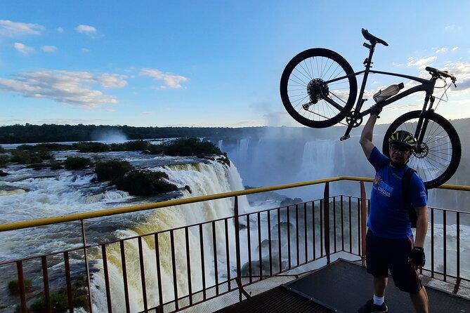 bike-rental-pedal-in-the-iguacu-falls-on-the-brazilian-side