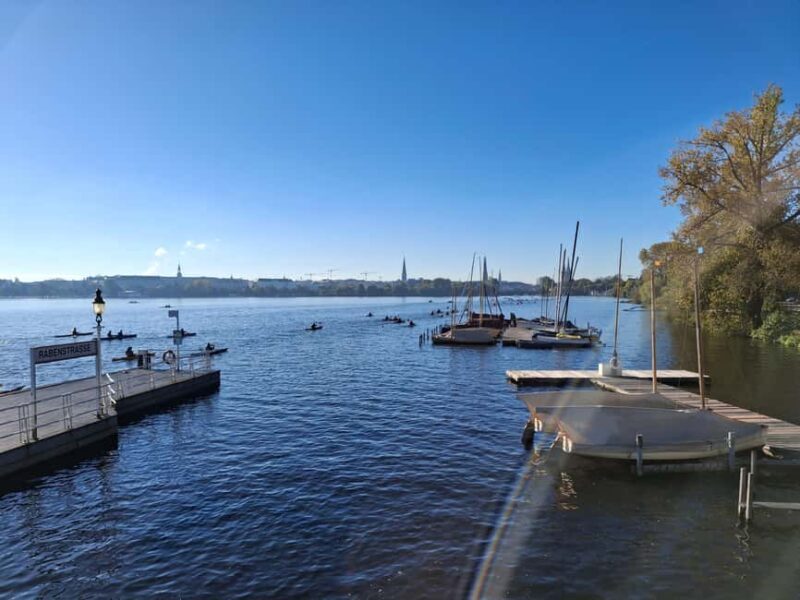 Bike tour around the Alster - Celebs, water, and nature - Authentic Experiences and Hidden Gems