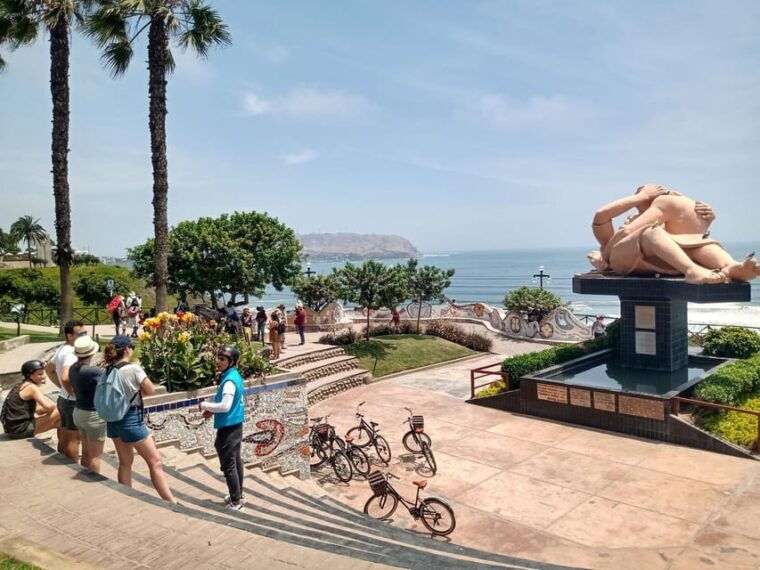 bike-tour-lima-miraflores-barranco