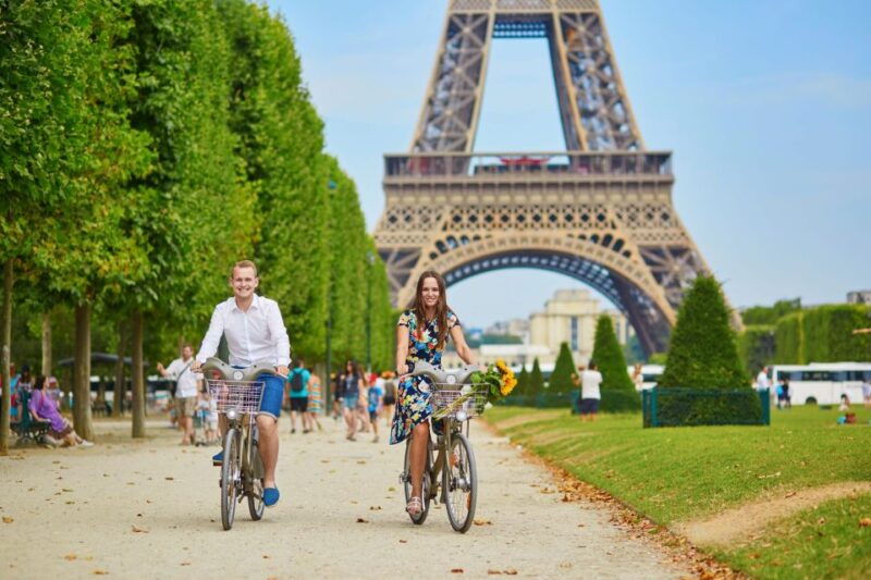 bike-tour-of-paris-old-town-top-attractions-and-nature
