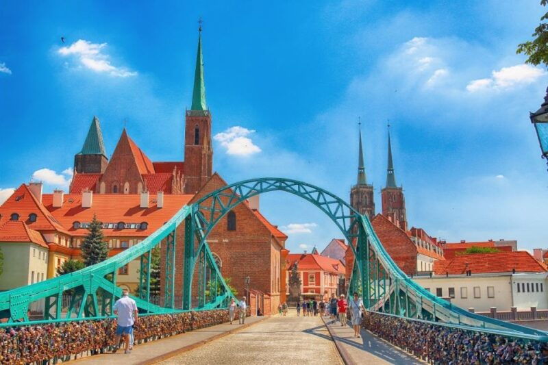 bike-tour-of-wroclaw-old-town-top-attractions-and-nature