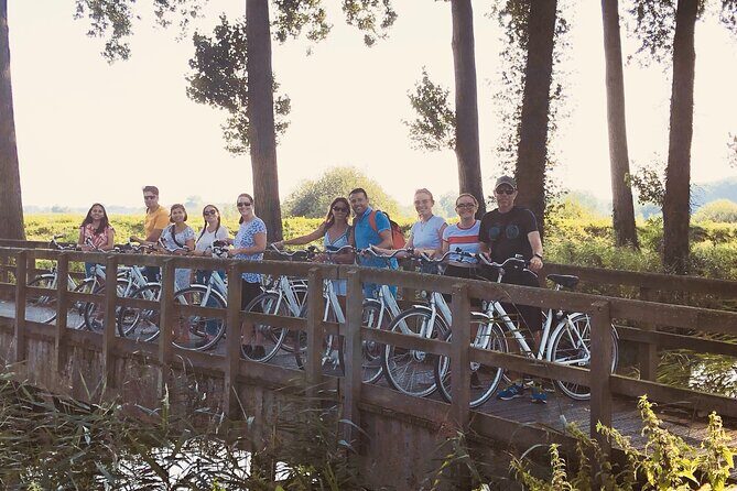 BikeTour Bruges & Damme in Spanish and English - Detailed Breakdown of the Itinerary