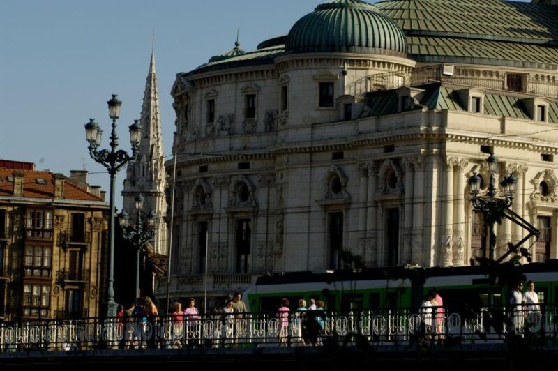 bilbao-3-day-package-guggenheim-hotel-stay-and-bike-tour