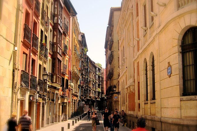 bilbao-and-guggenheim-museum-private-tour