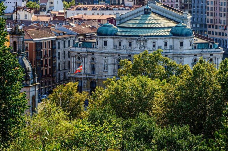 bilbao-city-highlights-walking-tour