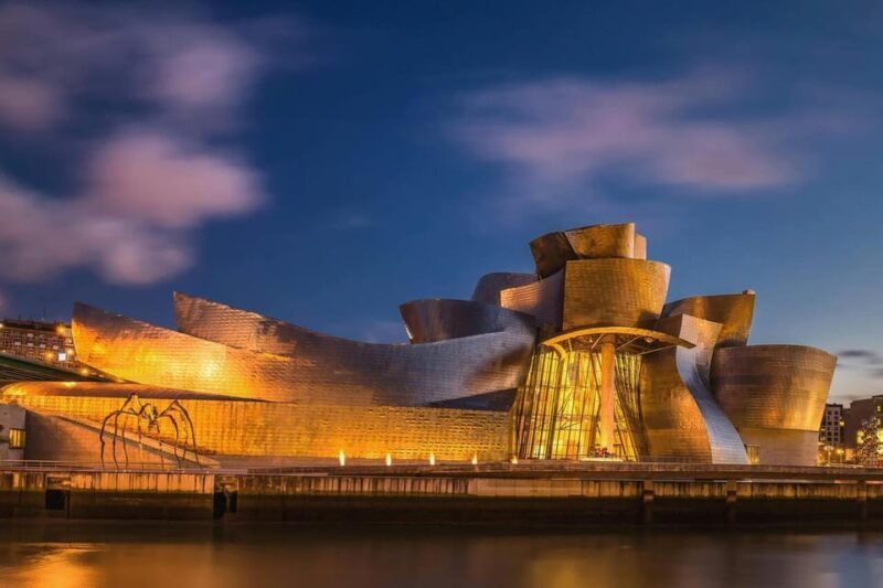 bilbao-city-highlights-walking-tour