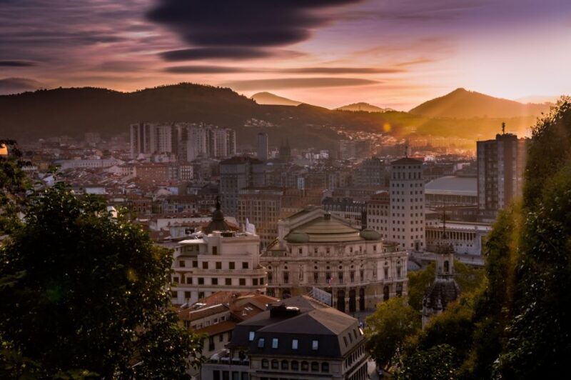 bilbao-express-walk-with-a-local-in-60-minutes
