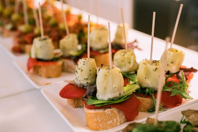 bilbao-food-tour-with-pintxos-drinks-with-a-local-2