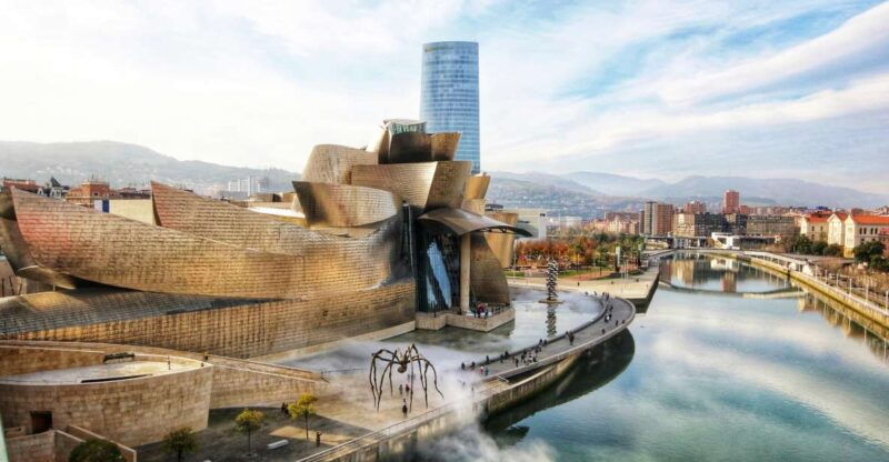 bilbao-guggenheim-museum-private-guided-visit