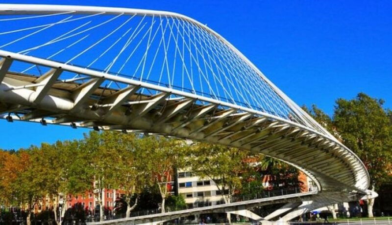 bilbao-guggenheim-museum-visit-private-walking-food-tour