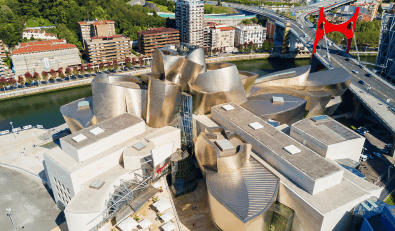 bilbao-guggenheim-private-walking-tour-from-hotel-center