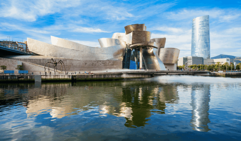 bilbao-guggenheim-private-walking-tour-from-hotel-center