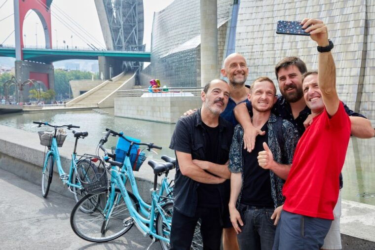 bilbao-guided-highlights-small-group-e-bike-tour
