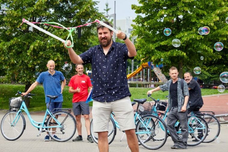 bilbao-guided-highlights-small-group-e-bike-tour