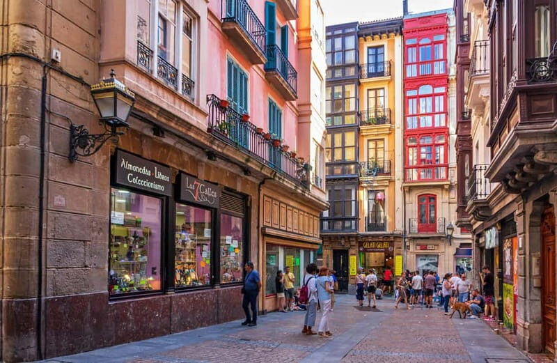Bilbao: guided walking tour of the city's highlights - Who Will Love This Tour?