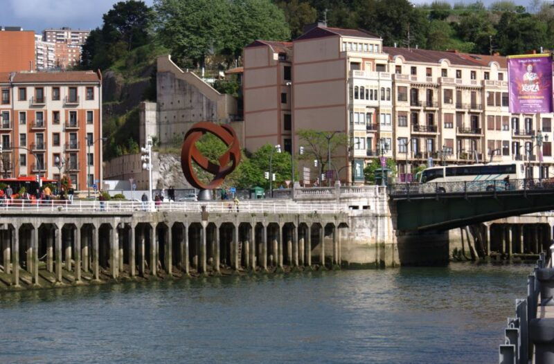 bilbao-like-a-local-customized-guided-tour