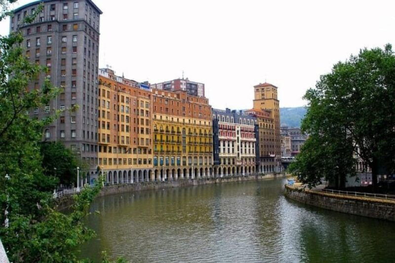 bilbao-private-custom-walking-tour-with-a-local-guide