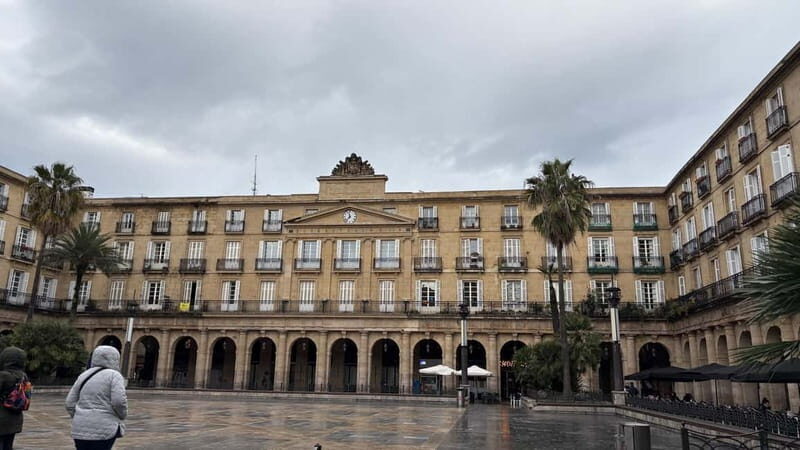 Bilbao: Private walking tour of the old town - The Itinerary: A Closer Look