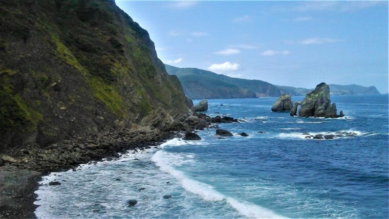 bilbao-san-juan-de-gaztelugatxe-and-walk-along-basque-coast