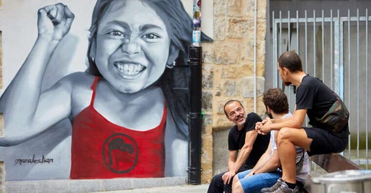 bilbao-street-art-walking-tour-with-local-craft-beer