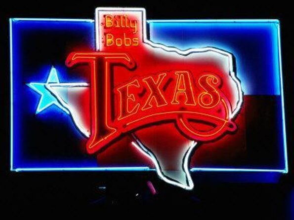 billy-bobs-texas-honky-tonk-dinner-and-photo-package