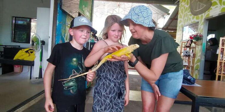 bintan-safari-lagoi-honey-eco-farm-tour