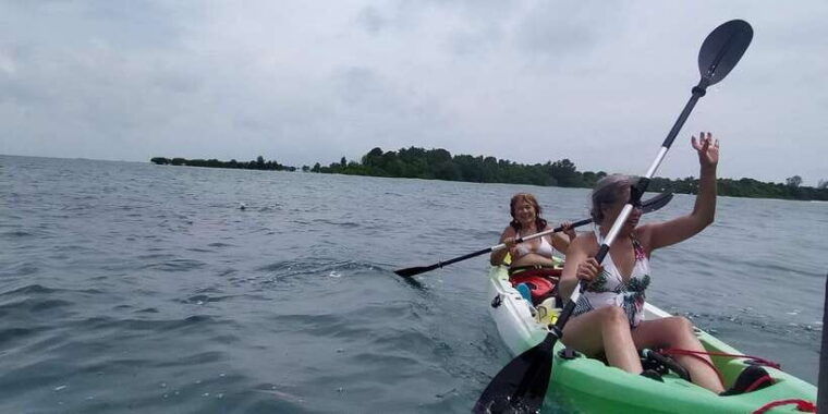 bintan-tour-snorkeling-white-sand
