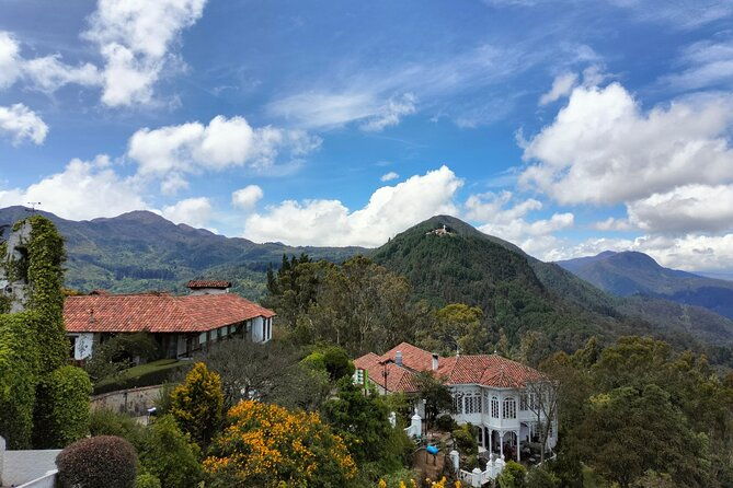 birdwatching-at-monserrate-bogota-4h