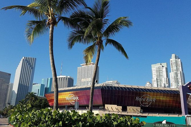 biscayne-bay-and-celebrity-island-homes-boat-tour-90-minute