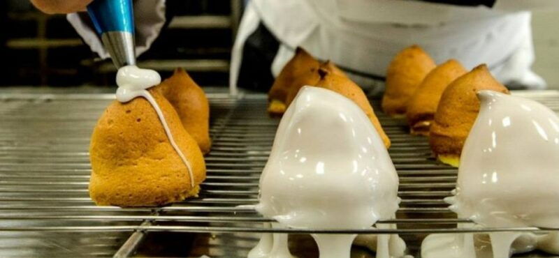 bisceglie-private-tour-with-typical-sospiro-sweet-tasting