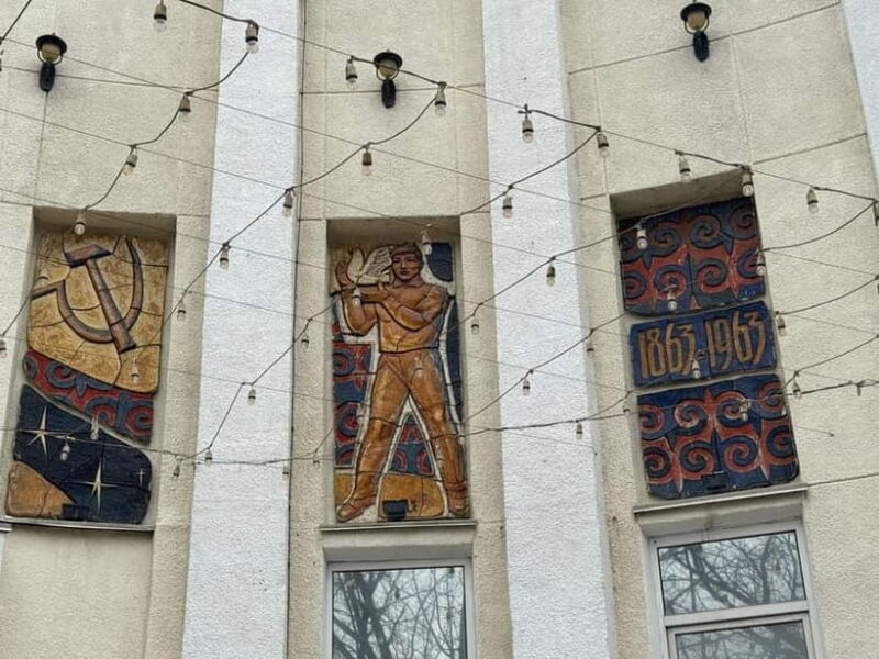 Bishkek : USSR History, Soviet Architects ,Statues & Mosaics - FAQ: Your Questions Answered