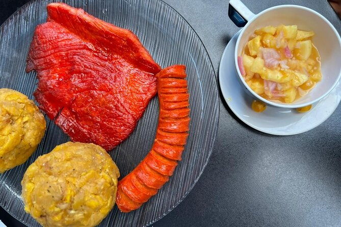 bizarre-foods-tour-for-adventurous-foodies