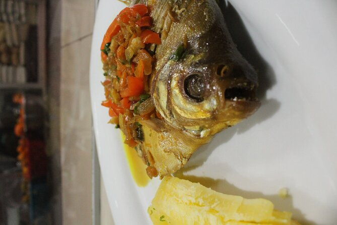 bizarre-foods-tour-for-adventurous-foodies