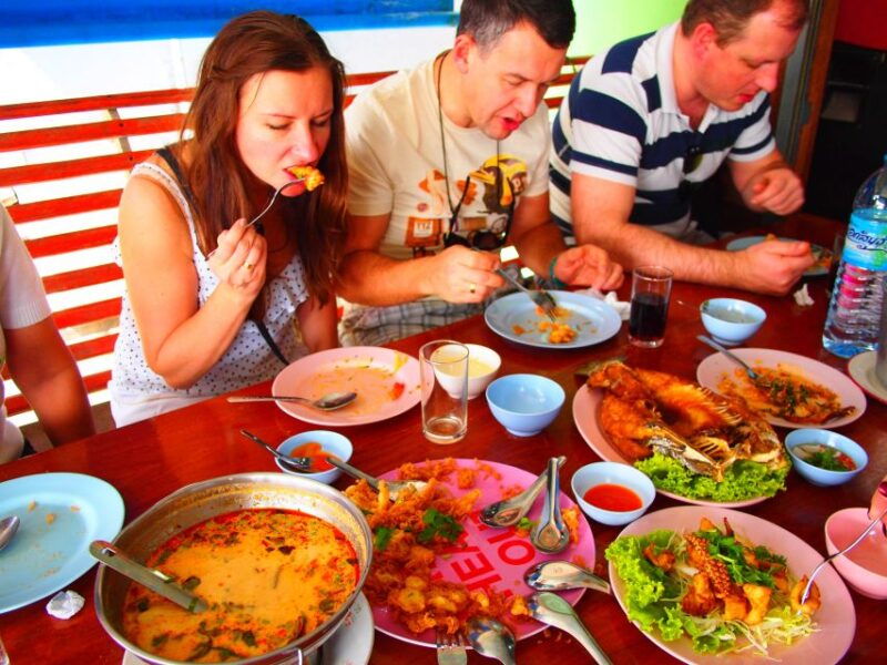 bkk-meet-monkey-mangrove-forest-seafood-market-private