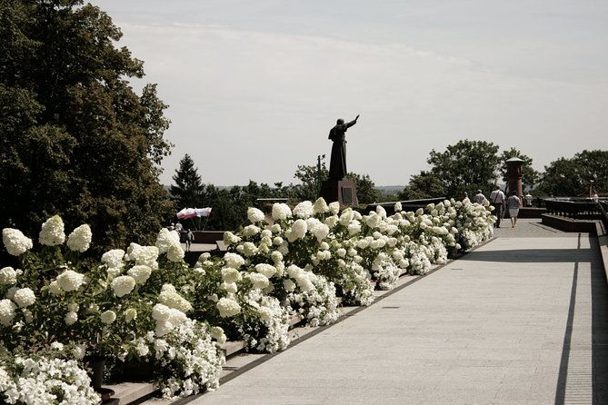 black-madonna-czestochowa-catholic-private-tour
