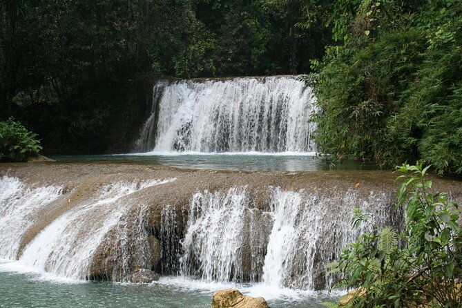 black-river-safari-ys-falls-and-floyds-pelican-bar