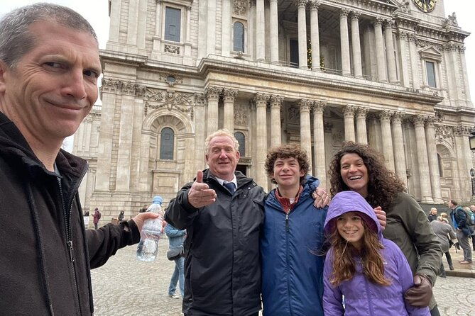 black-taxi-tour-of-london