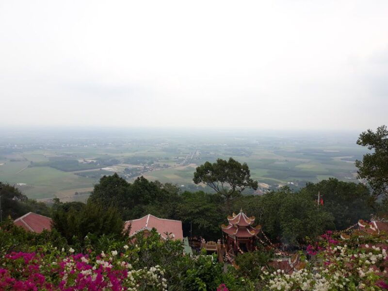 black-virgin-mountain-cao-dai-temples-cu-chi-tunnels-tour