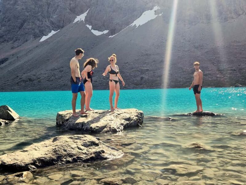 Blåisvatnet: Guided hike to Blue-ice-lake - Key Points