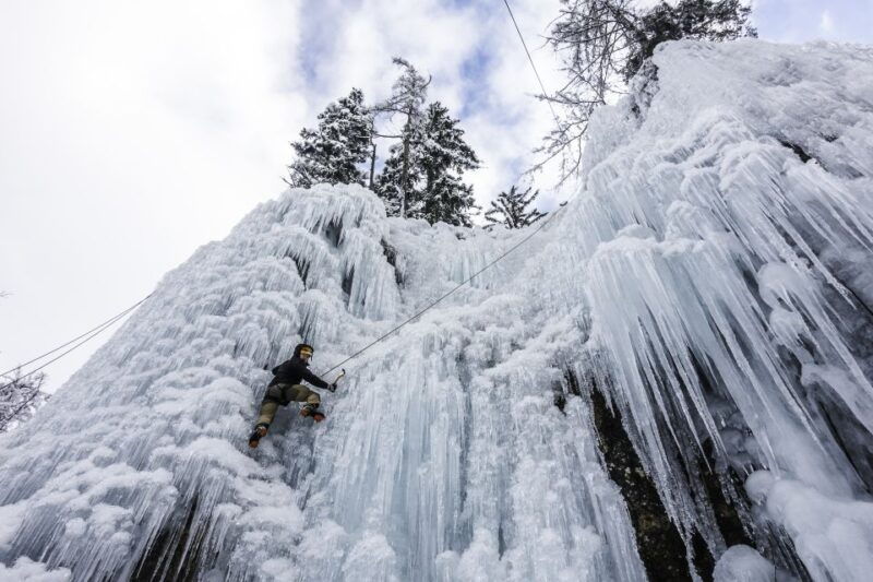bled-ice-climbing-experience
