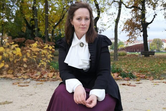 bloodthirsty-hungary-castle-district