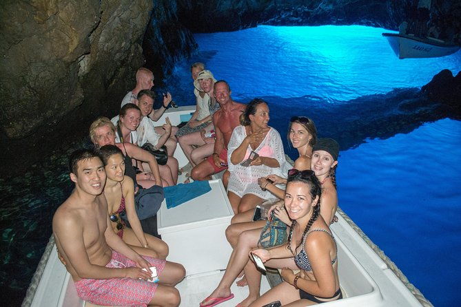 blue-cave-and-hvar-boat-tour-small-group-from-split-or-brac